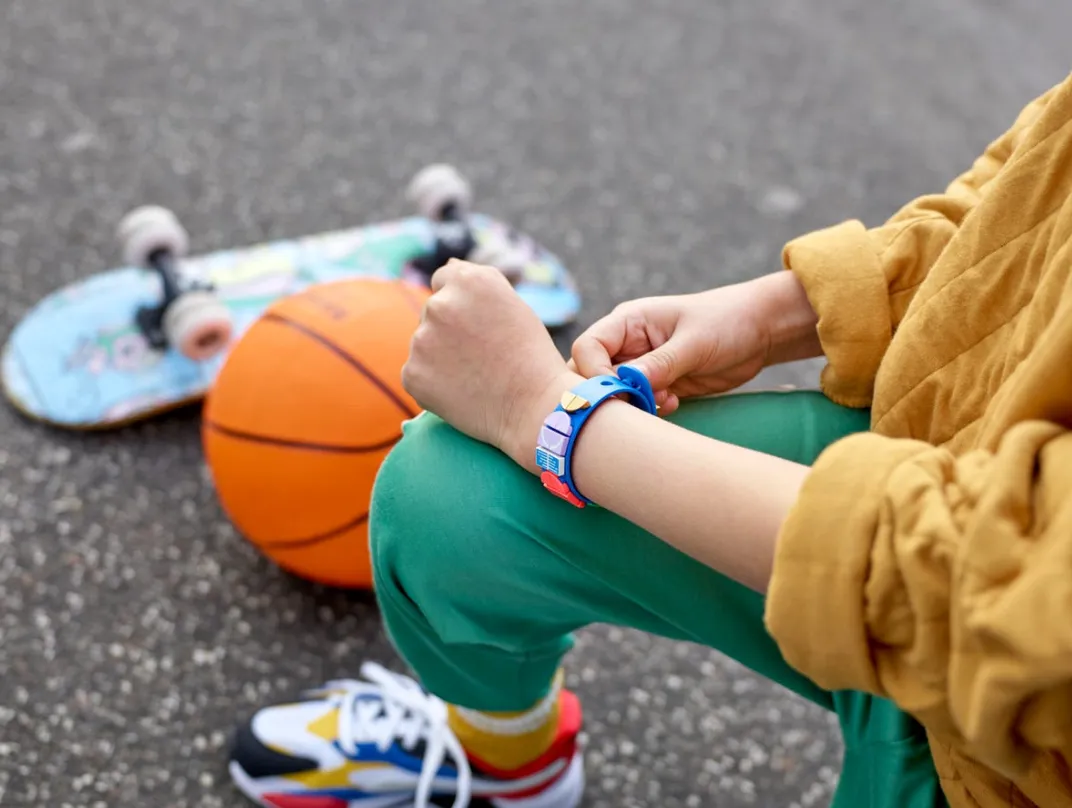 41911 LEGO® DOTS Go Team! Bracelet