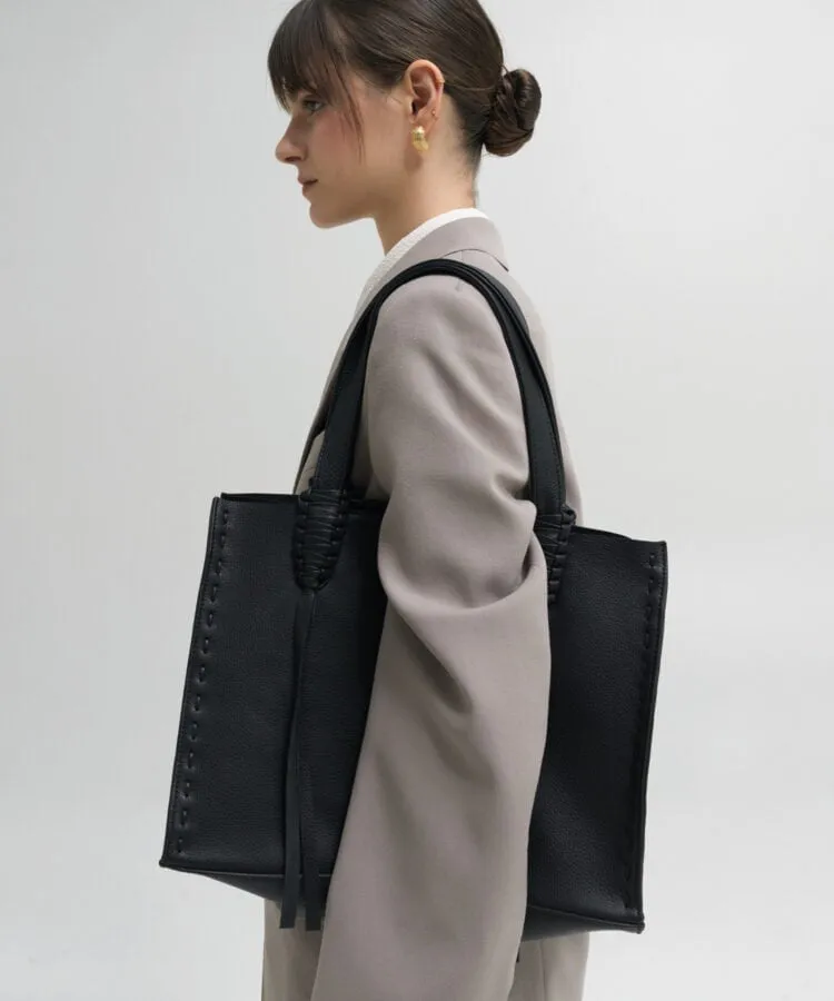 Ara Tote Medium Grained Leather Black