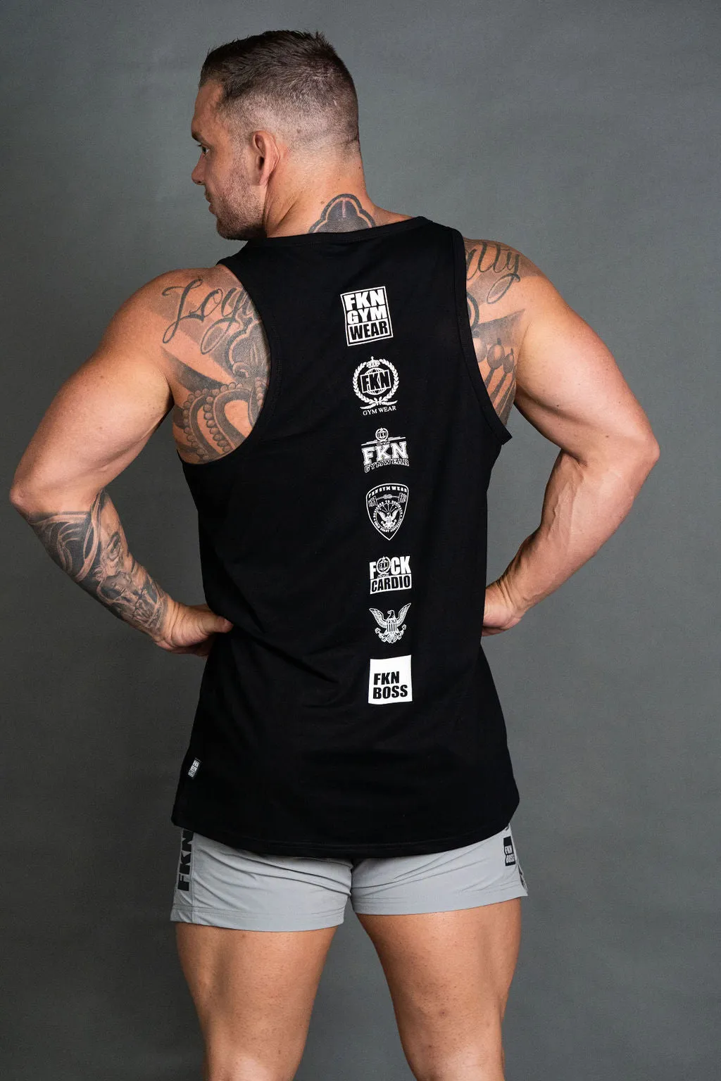 Conquer | Men's Heist Gym Singlet | Black