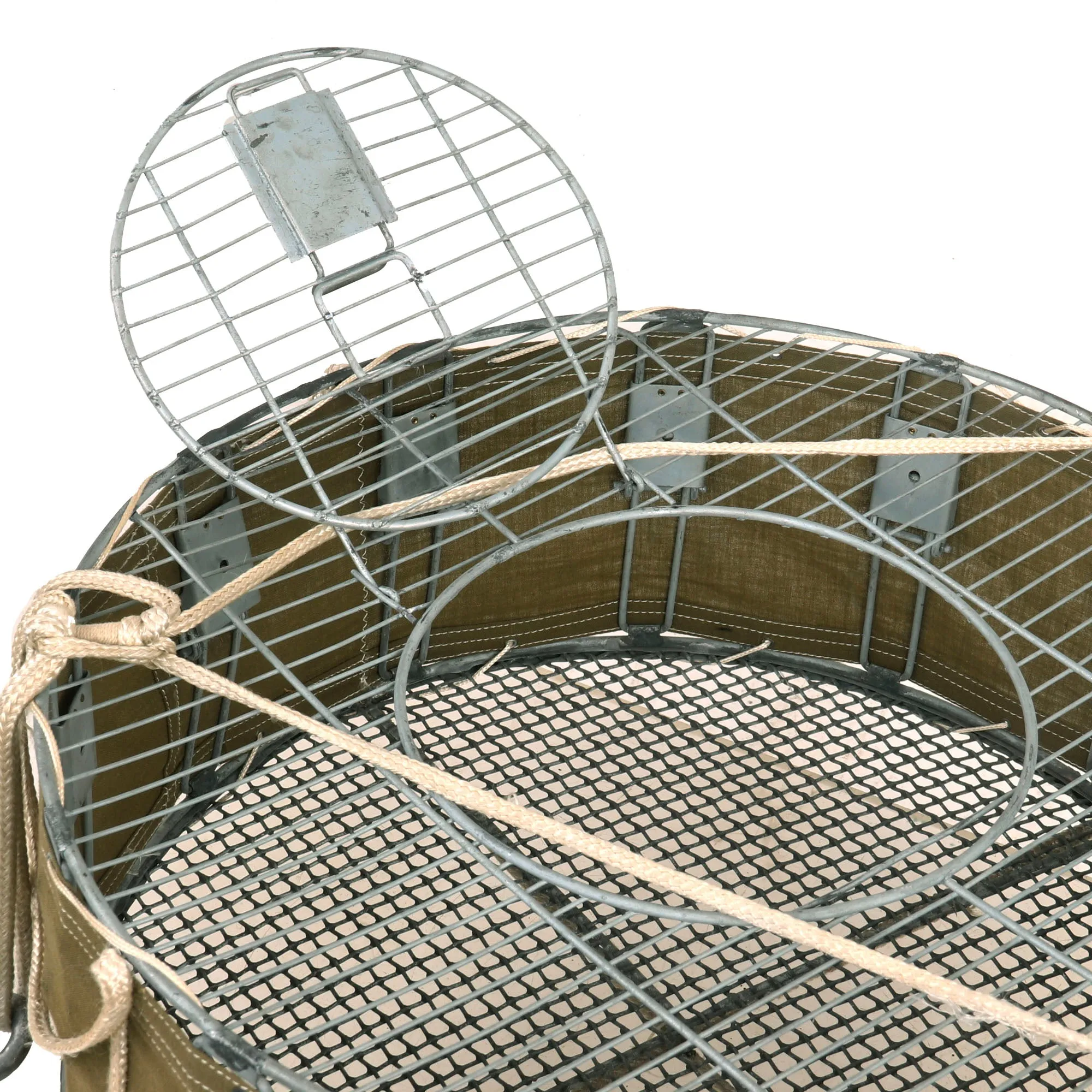 Original U.S. WWII Airborne Parachute Pigeon Cage Drop Cage Basket with Packaged Parachute